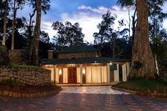 Neelakurunji Plantation Cottages & Restaurant, Munnar