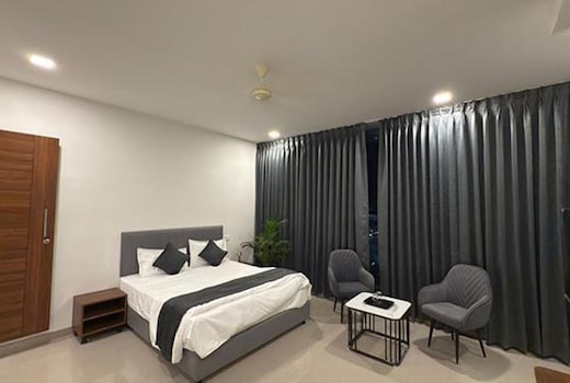 FabHotel Lotus Inn Pimpri Chinchwad