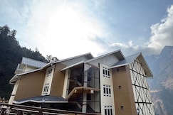 Yashshree Dewathang Resorts, Lachung