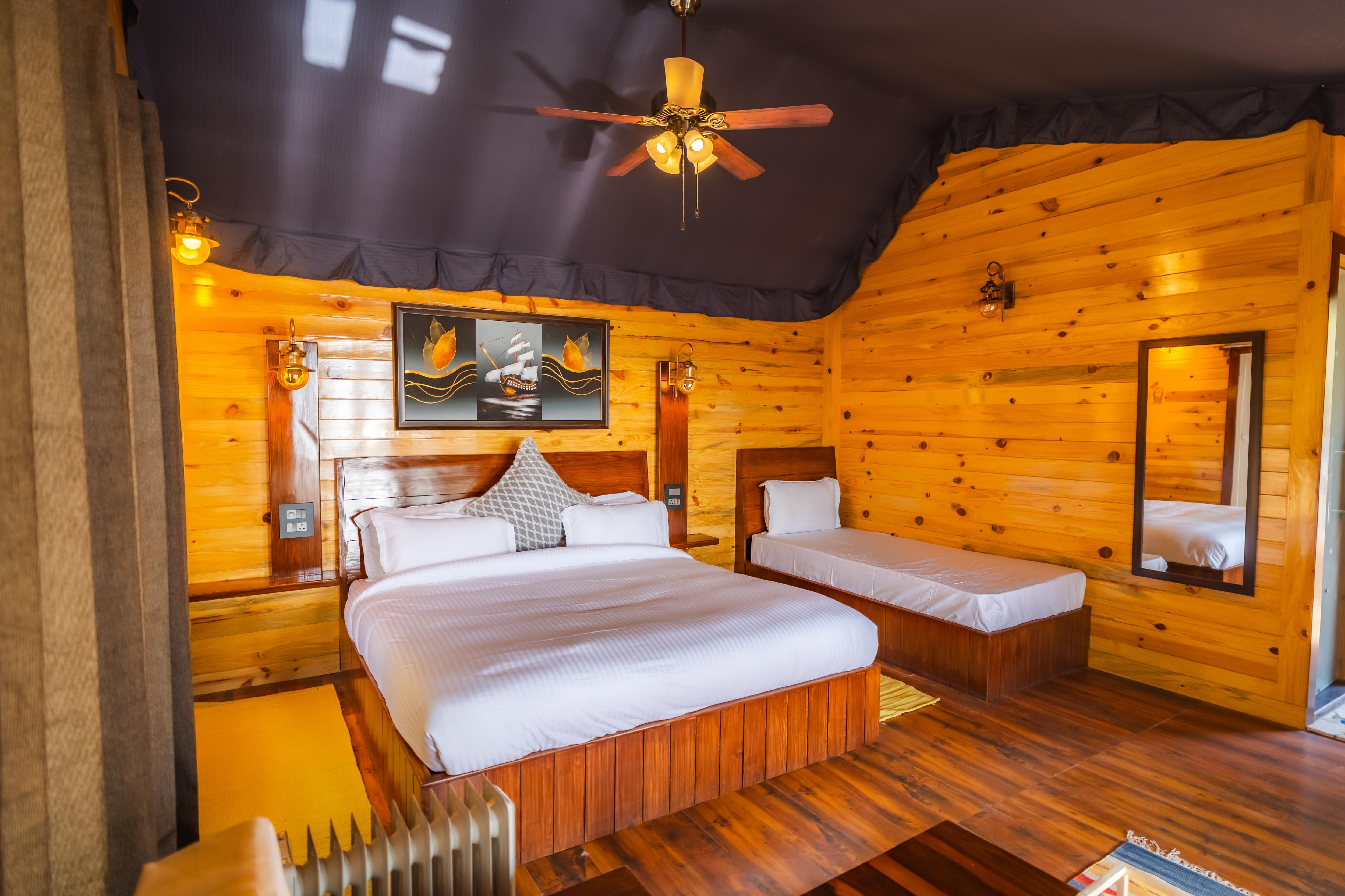 Skydrift - A 3 Bed Barbet Treehouse, Mussoorie - Tap to explore photos