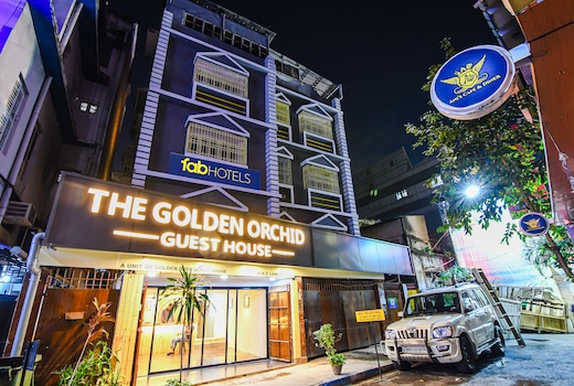 FabHotel The Golden Orchid - Hazra Road
