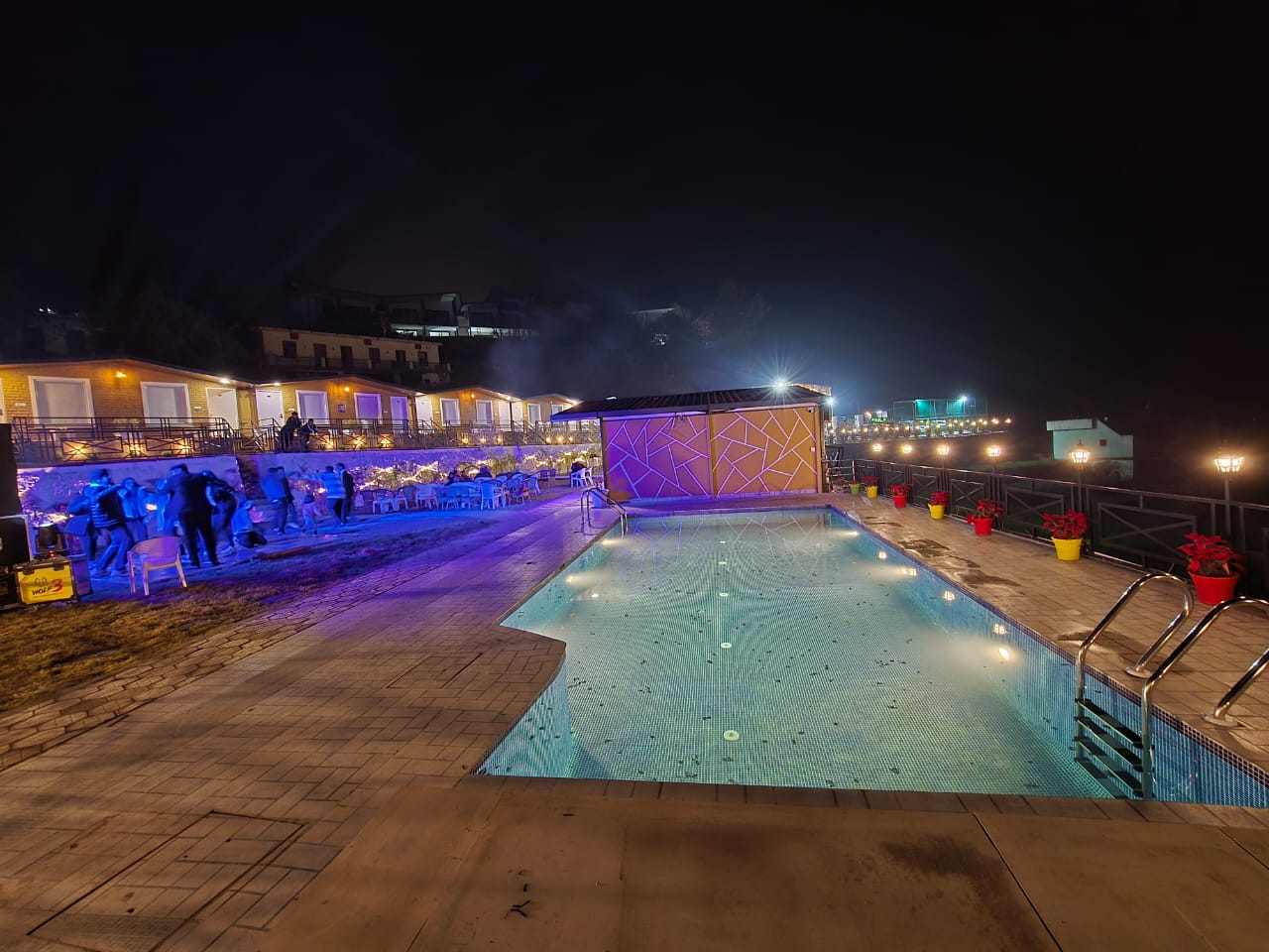 FILLOW CASA HILLS RISHIKESH - Tap to explore photos