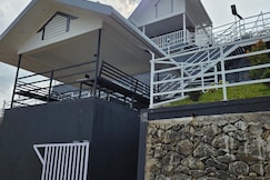 Metro Heighgs, Kuttikkanam