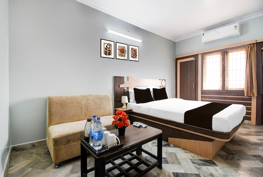 Super Townhouse Jyoti Mahal Road Rayagada