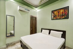 Hotel O A Hotel, Meerut