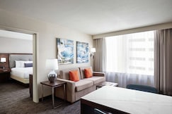 Embassy Suites by Hilton Fort Worth Downtown, Tarrant