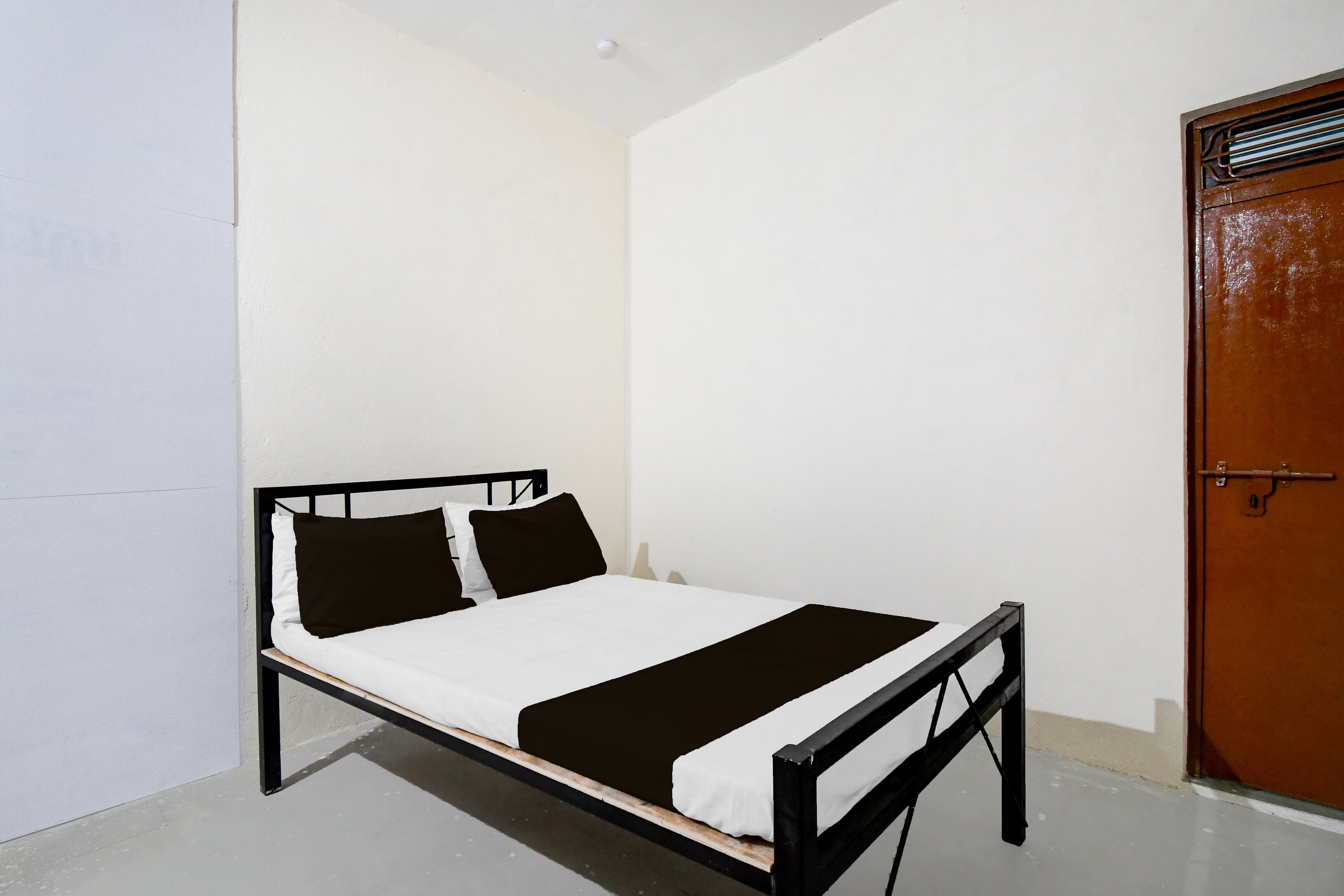SPOT ON Holiday hotel and restaurant - Tap to explore photos