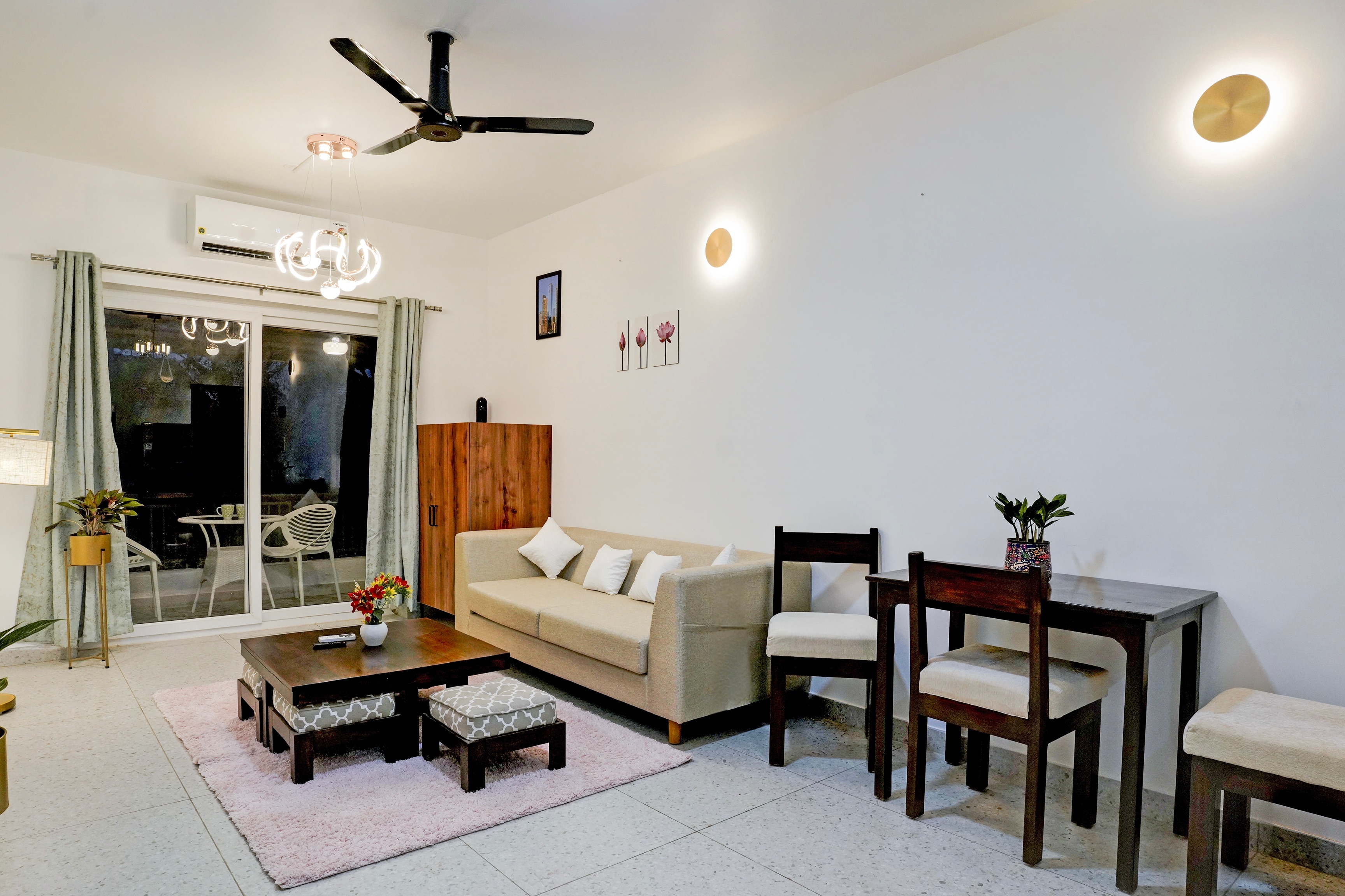 Naavinya by DanCenter - 1BHK apartment in Siolim - Tap to explore photos