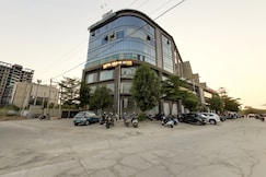 Hotel Grand Acme, Ahmedabad