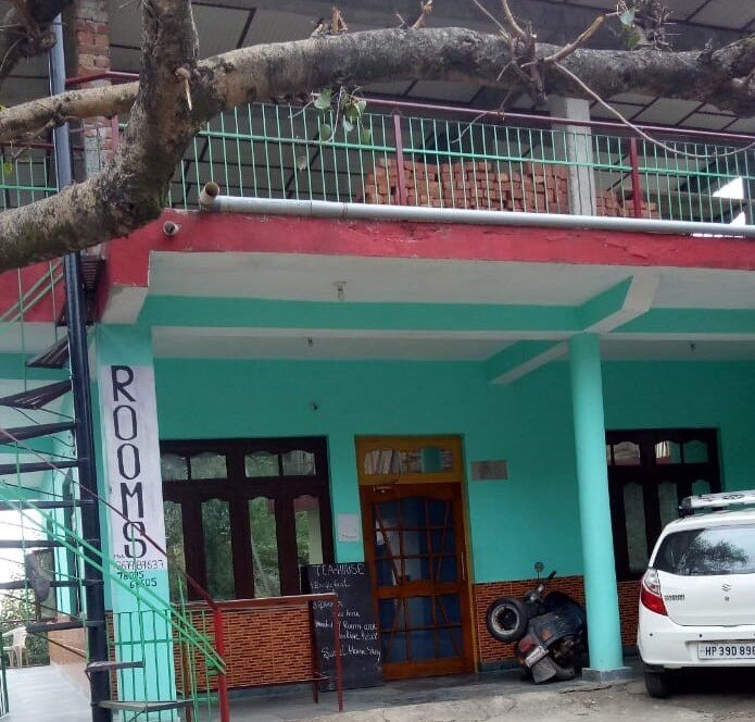 Suneel Homestay - Tap to explore photos