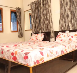 Double or Twin Room with Bathroom