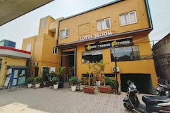 Hotel Lotus Bloom, Amritsar