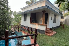 Dragster Pool Villa, Chalakudy