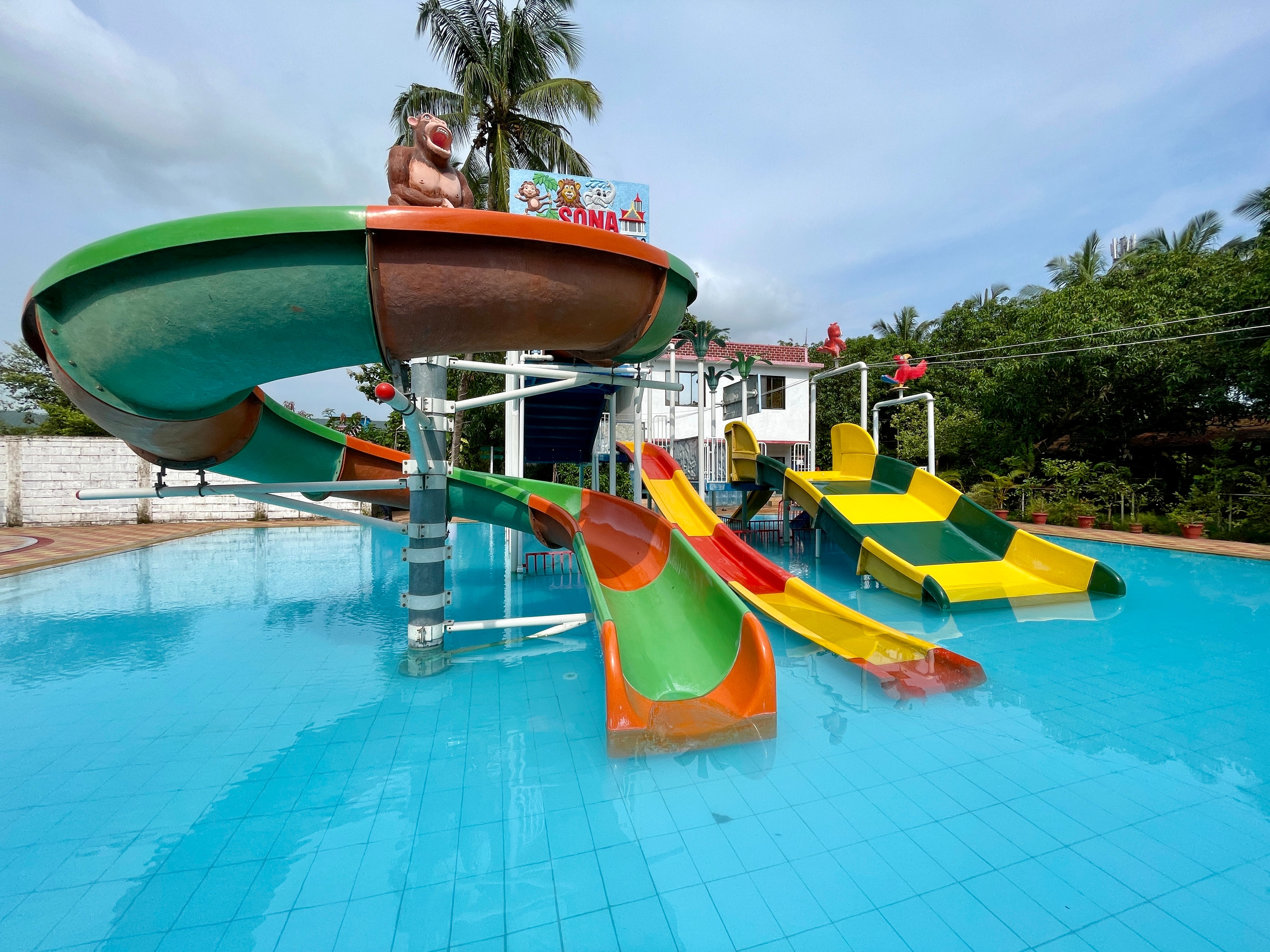 Sona Resort  Kelve Rd - Tap to explore photos