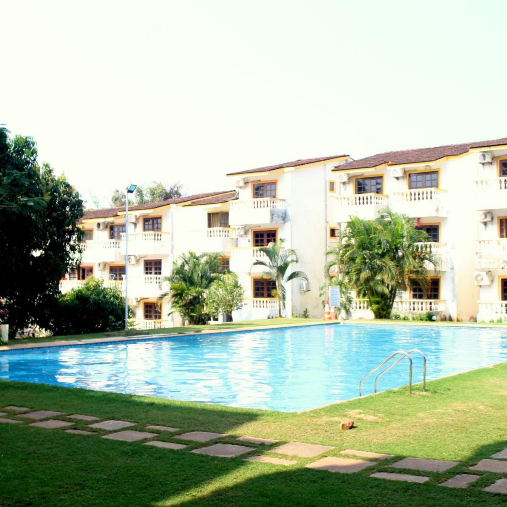 Couple Friendly 1BHK2 AC Goa Candolim Homestay Pool WiFi Back Up - Tap to explore photos