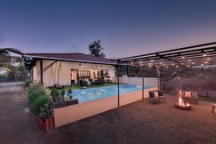 SaffronStays Ivy Courtyard, Pen