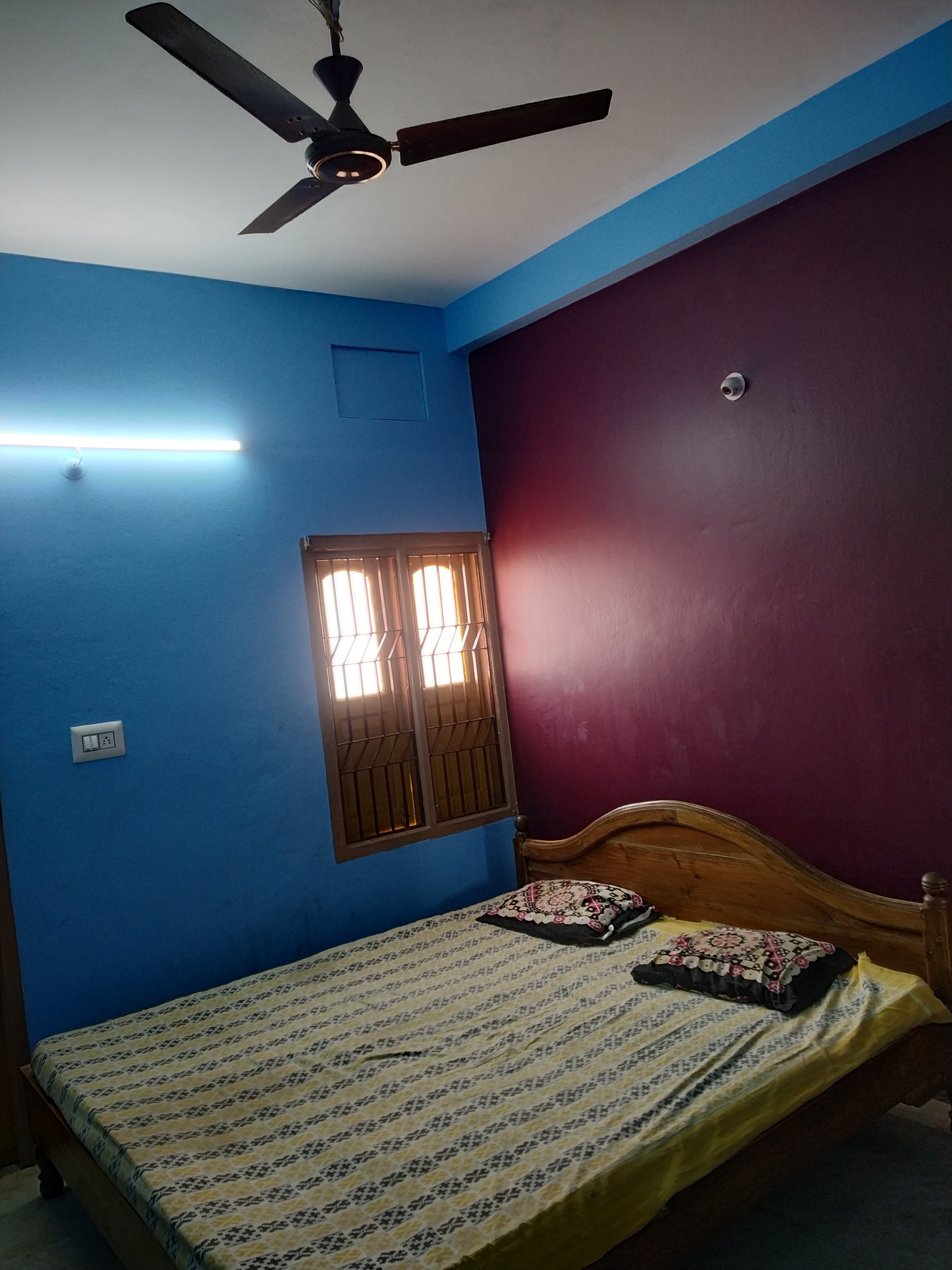 Hotel Kisan - Tap to explore photos
