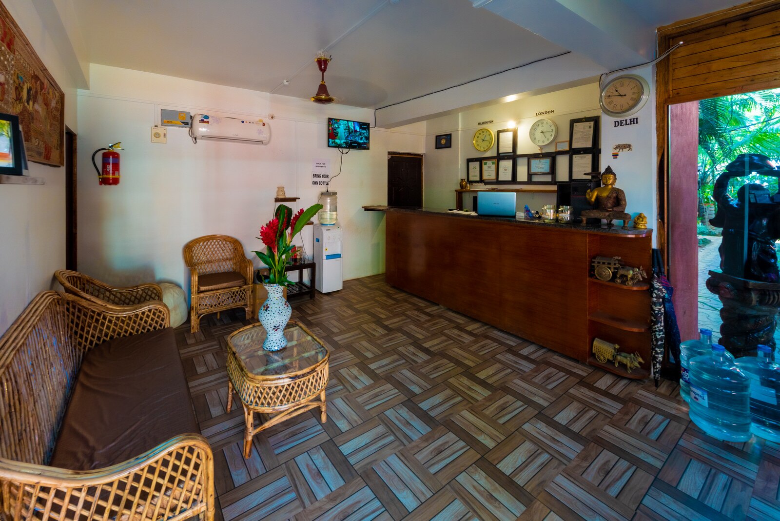 Simrose Best Rates on Goa Hotel Deals, Reviews & Photos