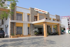 Hotel Park Regency, Kiraoli
