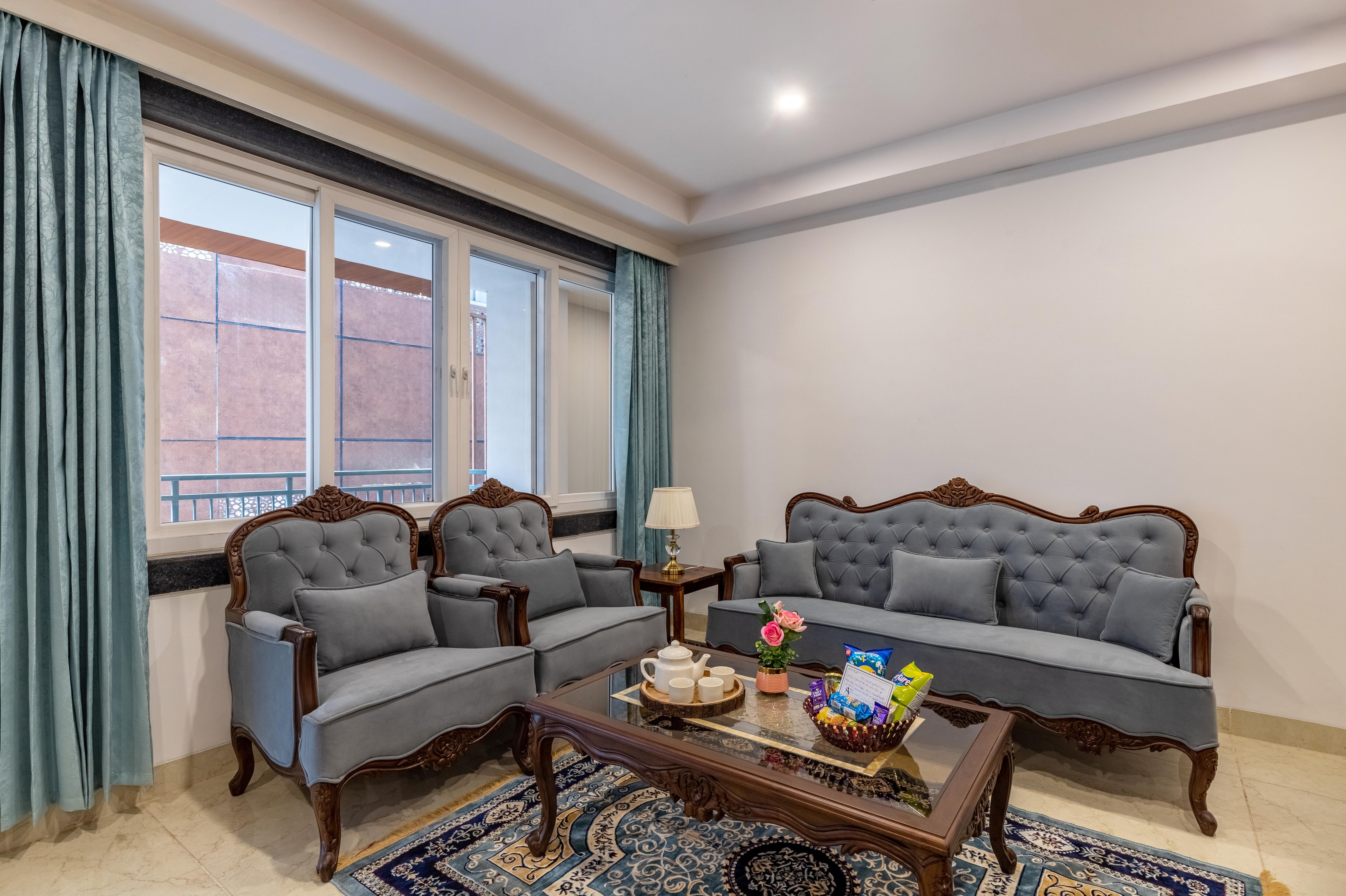 Alaya Stays 2 BHK with Hill View  | Cliff Mist - Tap to explore photos