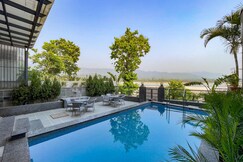 Ganga Euphoria Luxury Villa on Ganges w pool, Rishikesh