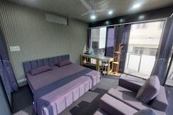 Jammu Homestay Glass Room, Jammu