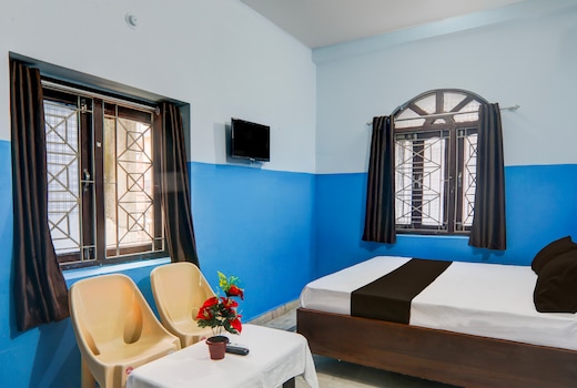 Hotel O Raj