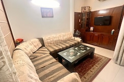 Urban Stay - Old Rajinder Nagar, Delhi