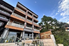 Hotel Wood Ville Inn, Dharamshala