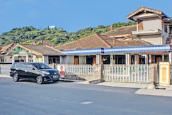 SPOT ON 92682 Badar Guest House Syariah, Lampung
