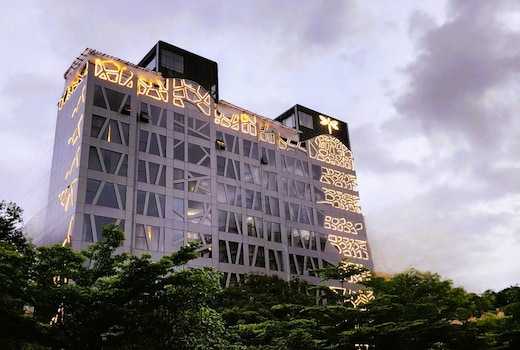 Dragonfly Hotel - The Art Hotel