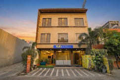 FabHotel New Saurabh Inn, Bengali Square, Indore