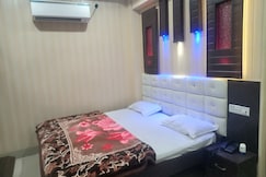 Hotel Sunrise, Datia