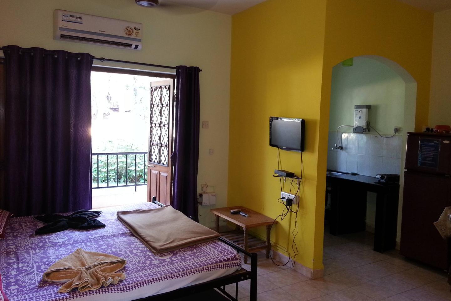 Smiley Holidays Goa Apartment Price, Address & Reviews
