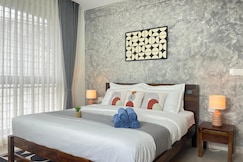 HYD Lake Haus1 AC 3BHK 65 TV Free Cleaning, Hyderabad