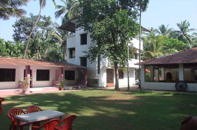 Mauj Resort - Kelva Beach - Tap to explore photos