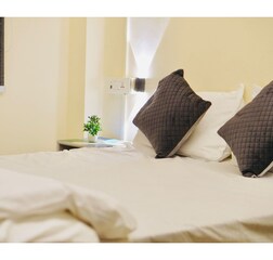 Holy River Stays- Pichwai