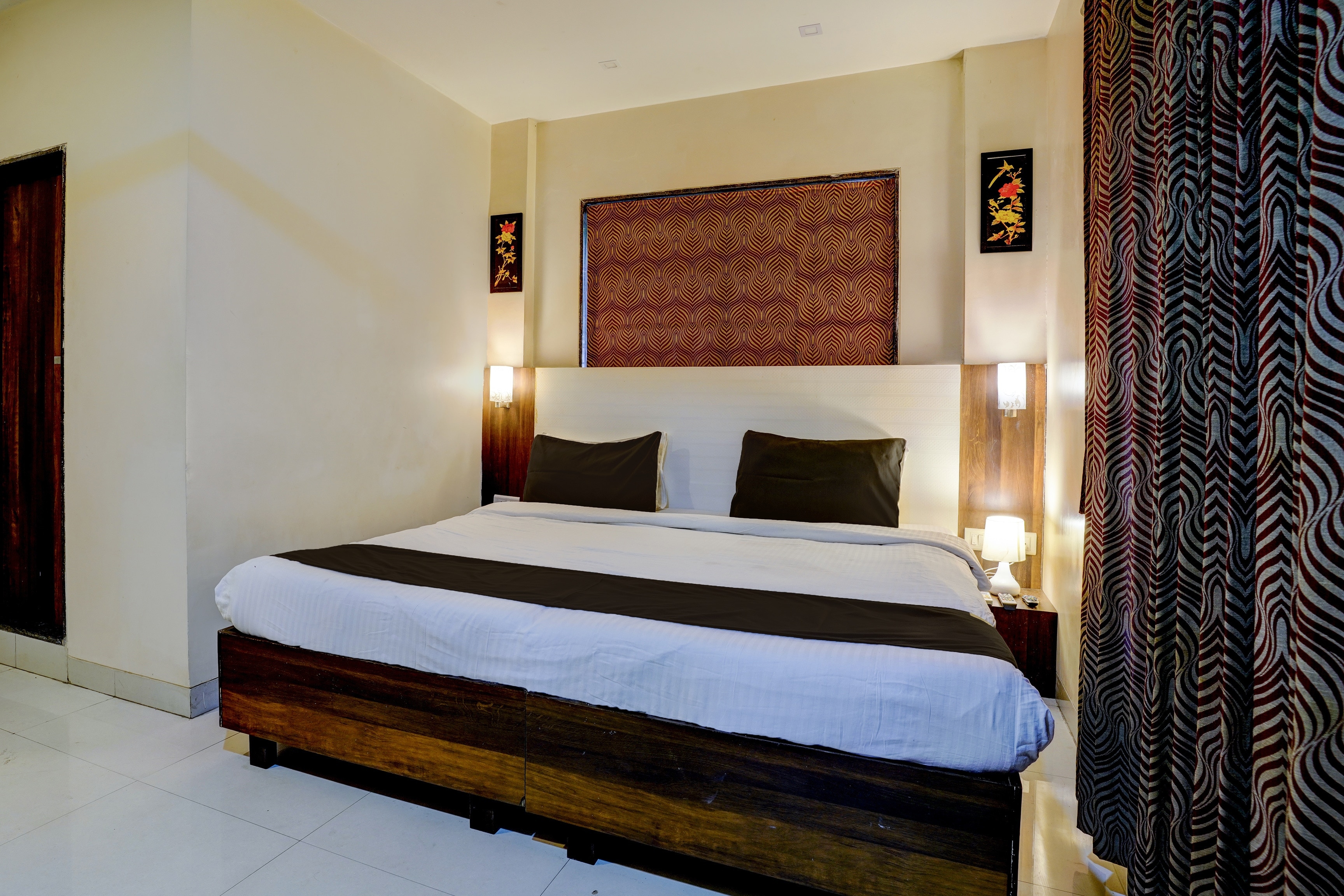 Hotel O Aishwarya Service Apartment - Tap to explore photos