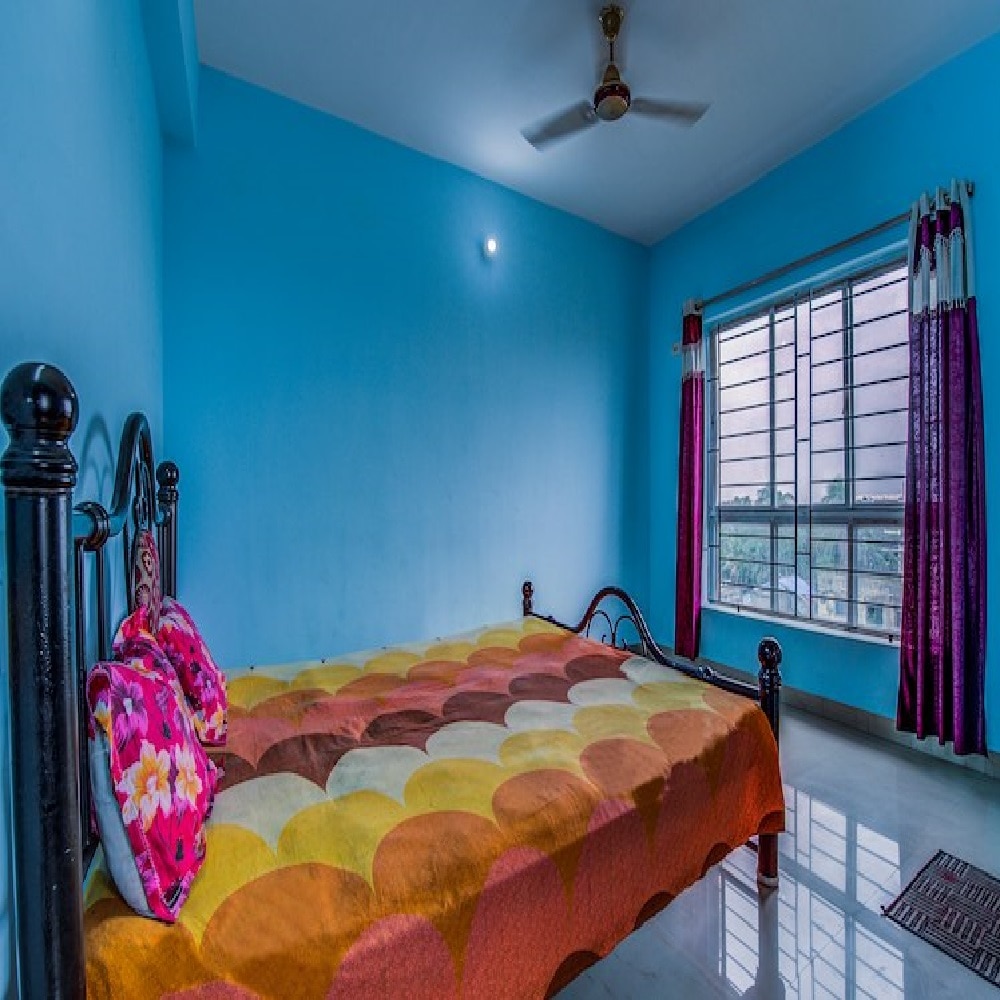 Homestay Near Airport - Tap to explore photos