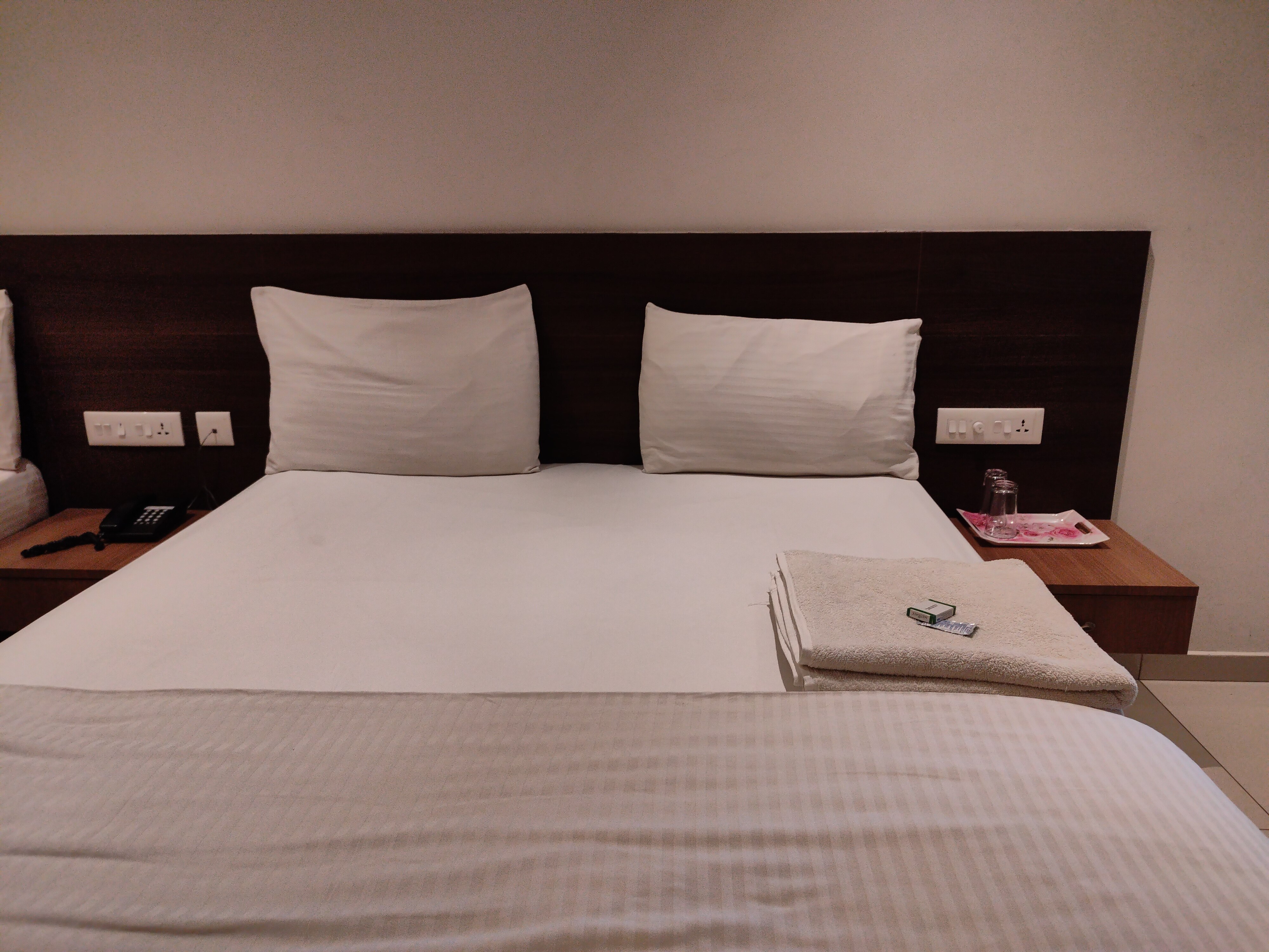 HOTEL SRI BHAVAN - Tap to explore photos