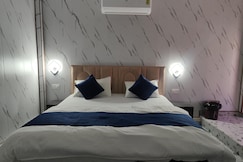 Yellow Divine Stay nearf Baglamukhi Temple, Kangra