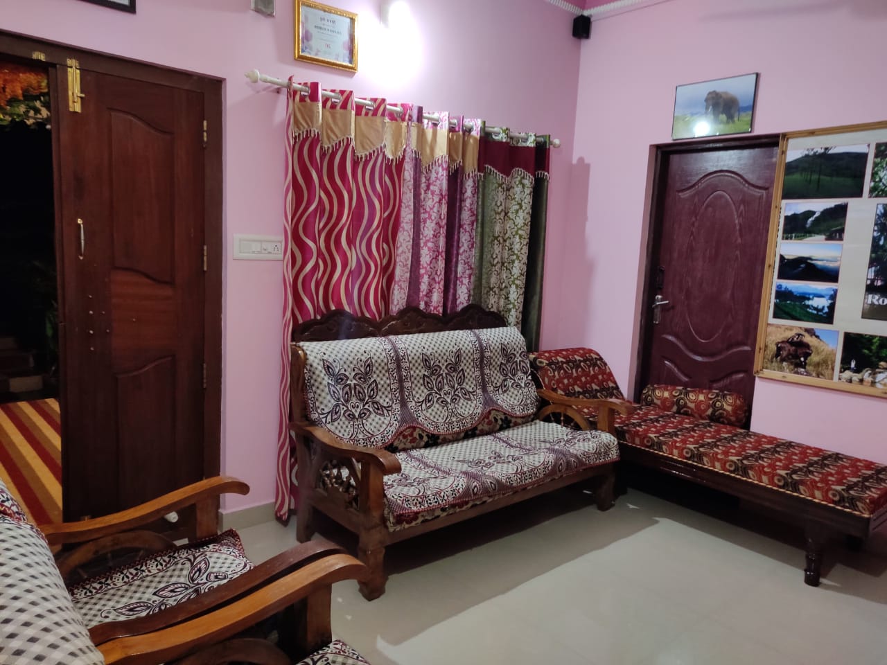 Munnar Pavithra River Front Homestay - Tap to explore photos