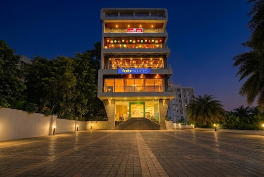 FabHotel Lotus Inn Pimpri Chinchwad