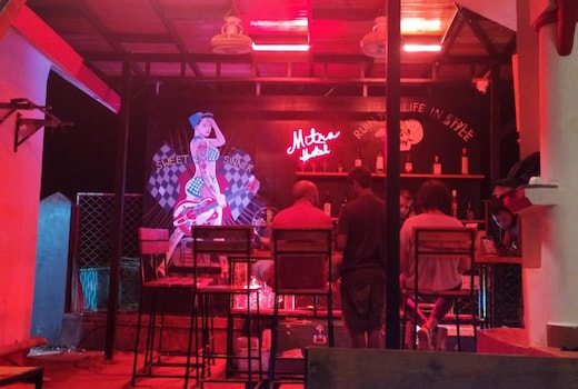 MITRA HOSTEL  VAGATOR BEACH ROAD
