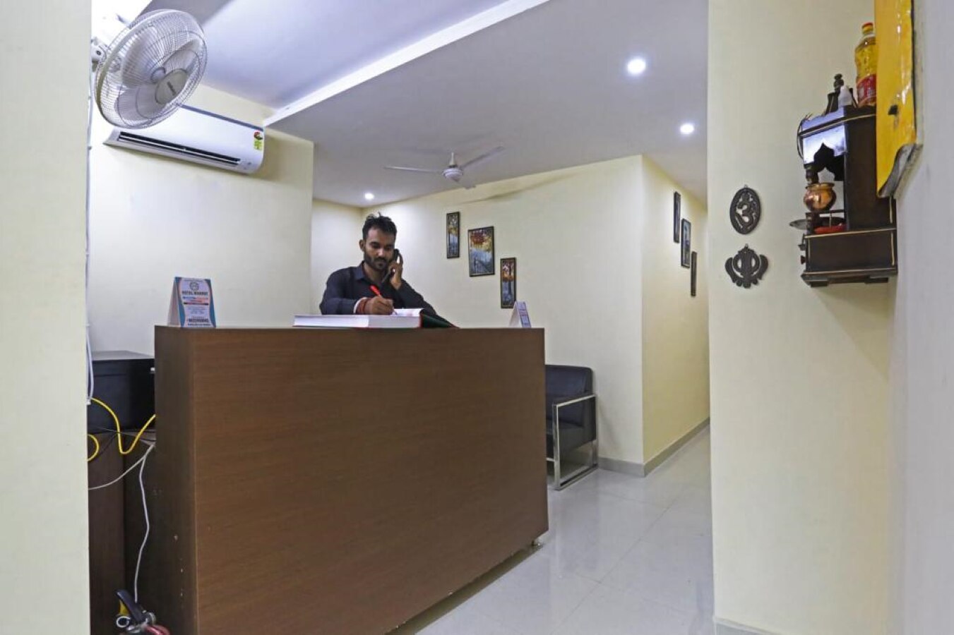 Hotel Mannat International at Paschim Vihar - Tap to explore photos