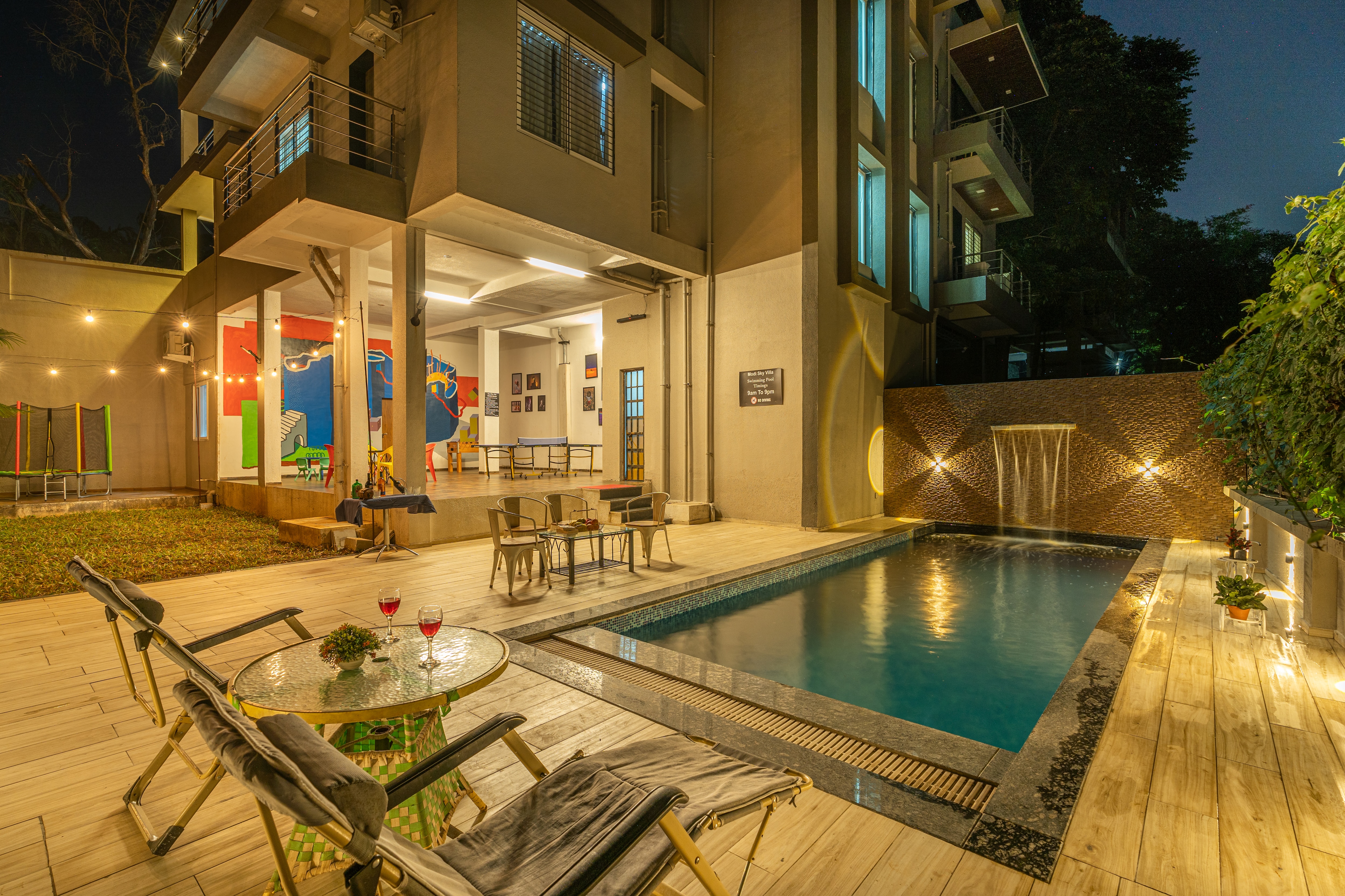 Modi Sky Luxe Rooms - Tap to explore photos