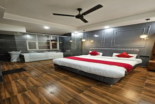 FabHotel Grand Victory