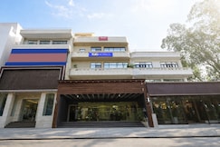 FabHotel Park View, Delhi