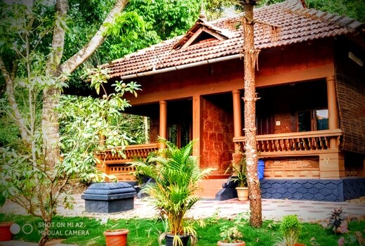 Adhi villa cottage