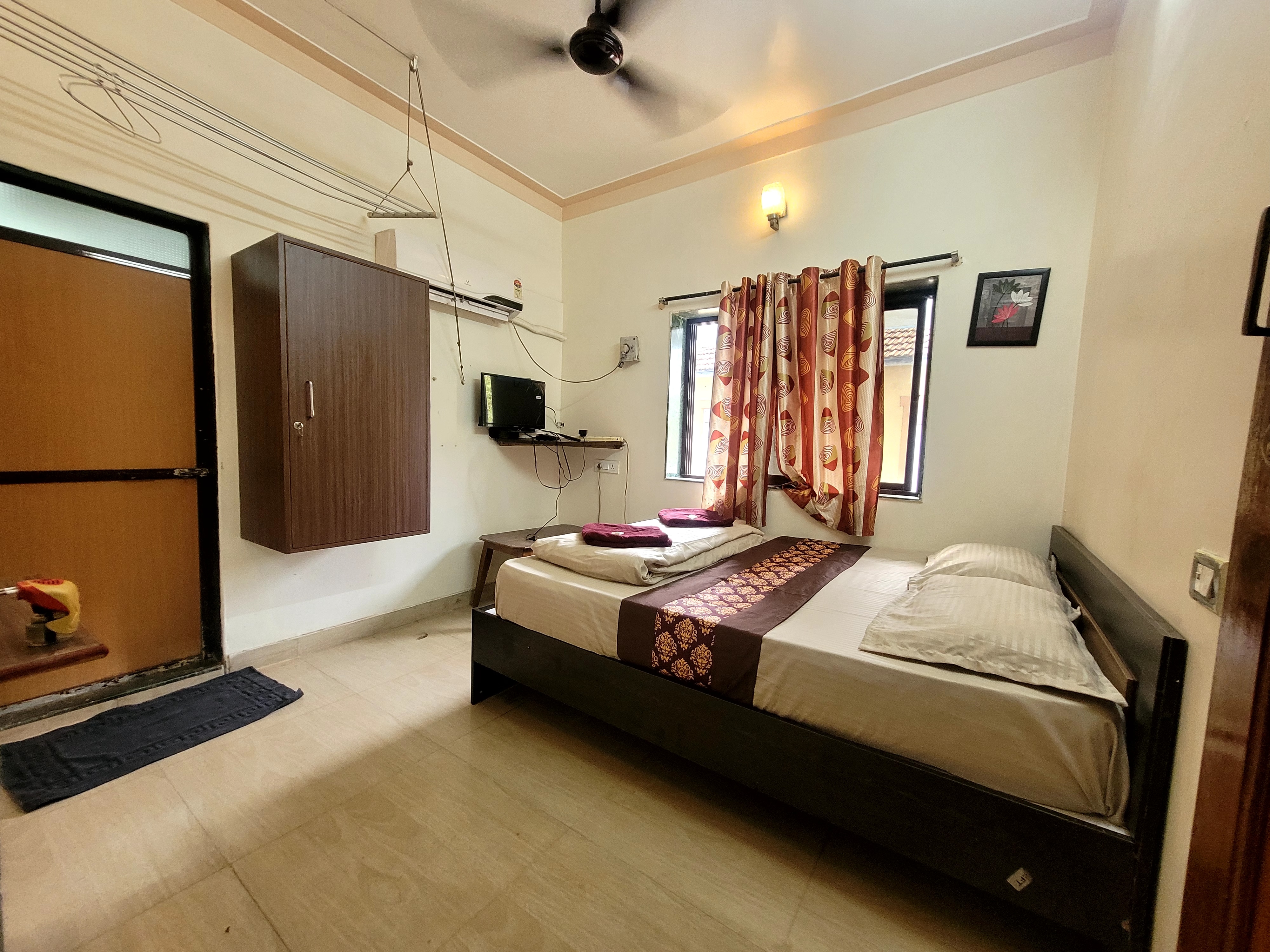 Double Bed AC Room 1